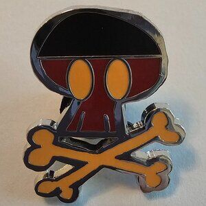 DISNEY Pin Trading ~ Disney Friends ~ Skull & Crossbones ~ Mickey Mouse ~ 2016